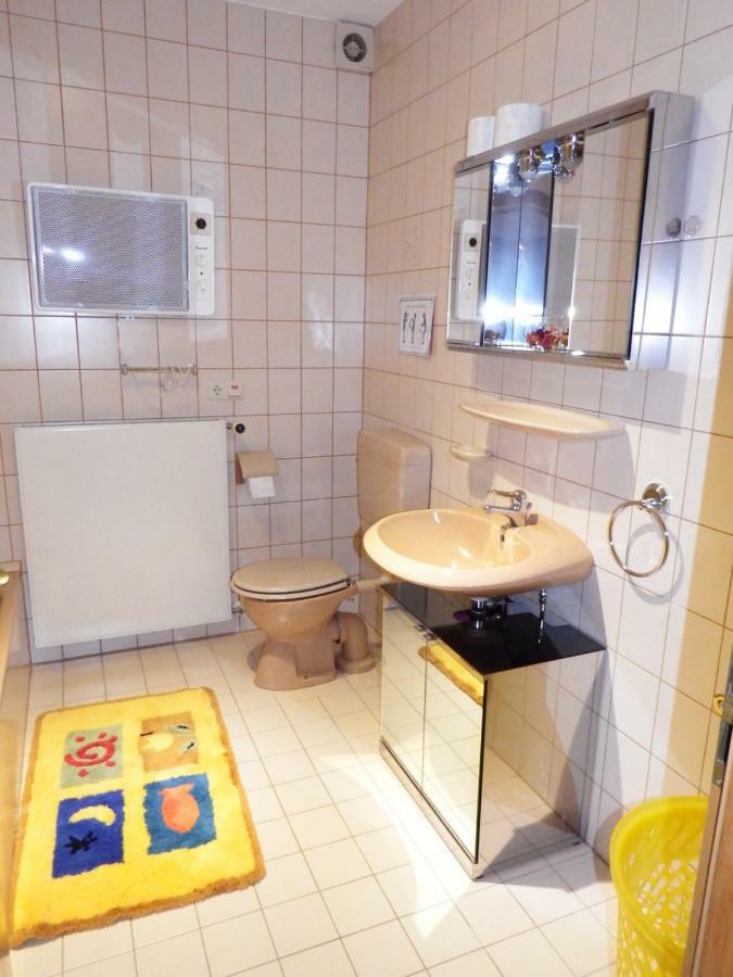 Nette Ferienwohnung Mit Eigenem Eingang Und Sonnenterrasse ايدستين المظهر الخارجي الصورة