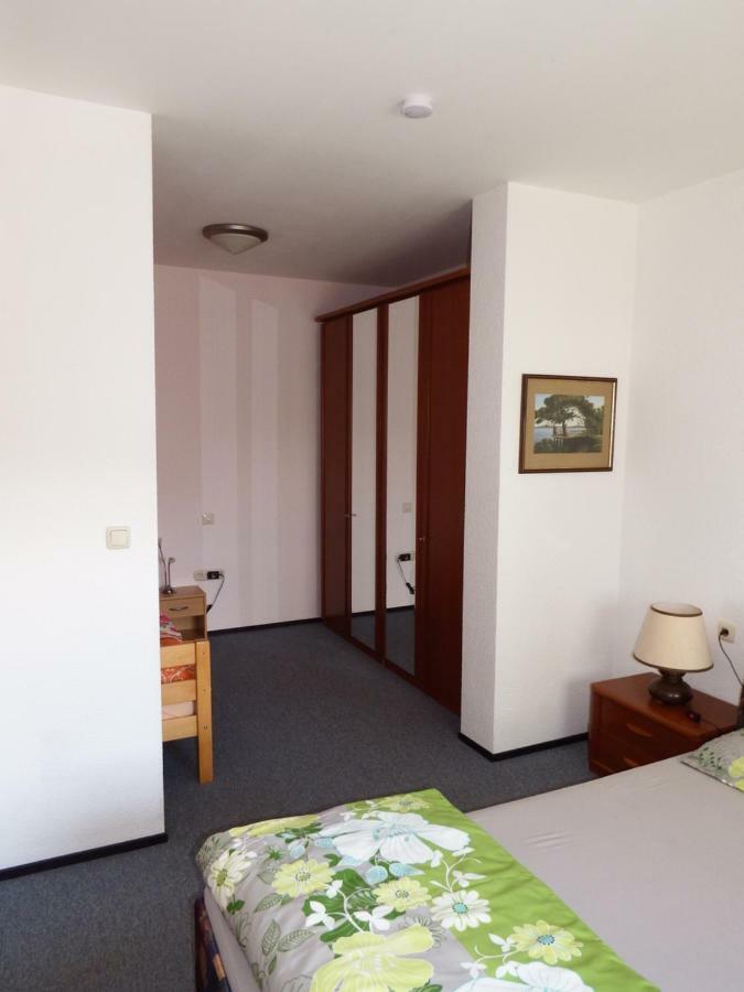 Nette Ferienwohnung Mit Eigenem Eingang Und Sonnenterrasse ايدستين المظهر الخارجي الصورة