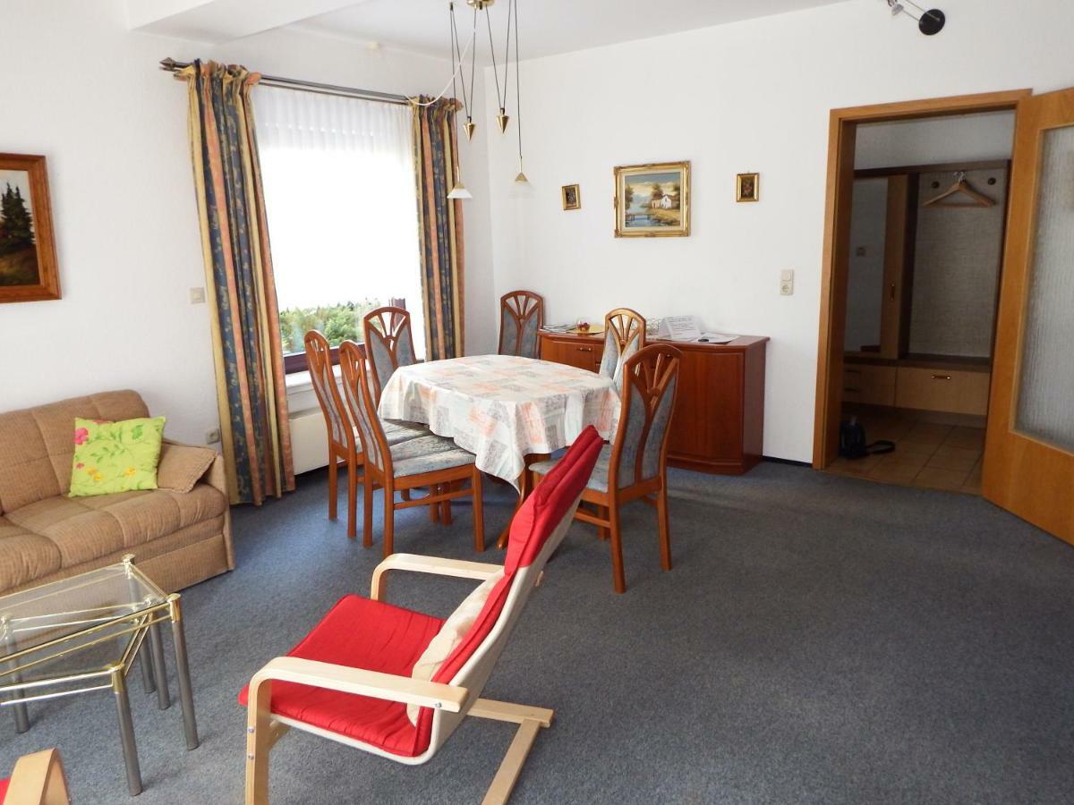 Nette Ferienwohnung Mit Eigenem Eingang Und Sonnenterrasse ايدستين المظهر الخارجي الصورة